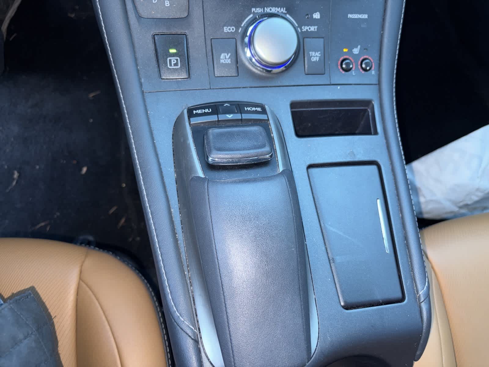 Thumbnail: 2015 Lexus CT - 8