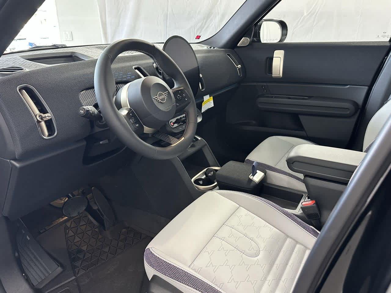 Thumbnail: 2026 MINI Cooper Countryman - 8