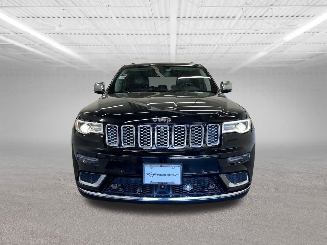 Thumbnail: 2021 Jeep Grand Cherokee - 8