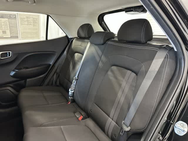 2020 Hyundai Venue SEL 12