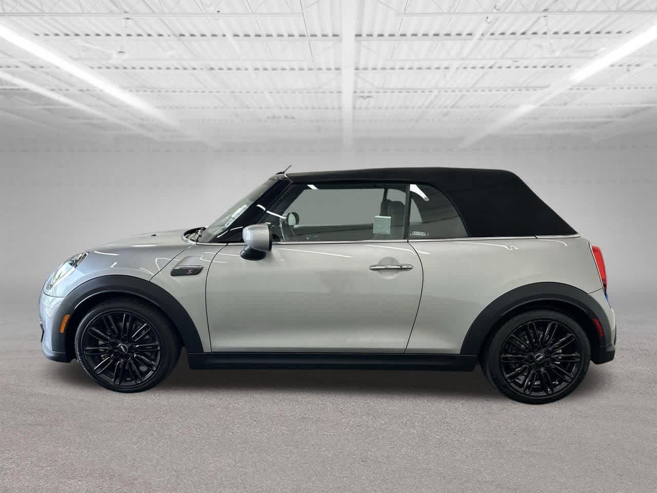 Thumbnail: 2024 MINI Cooper Convertible - 2