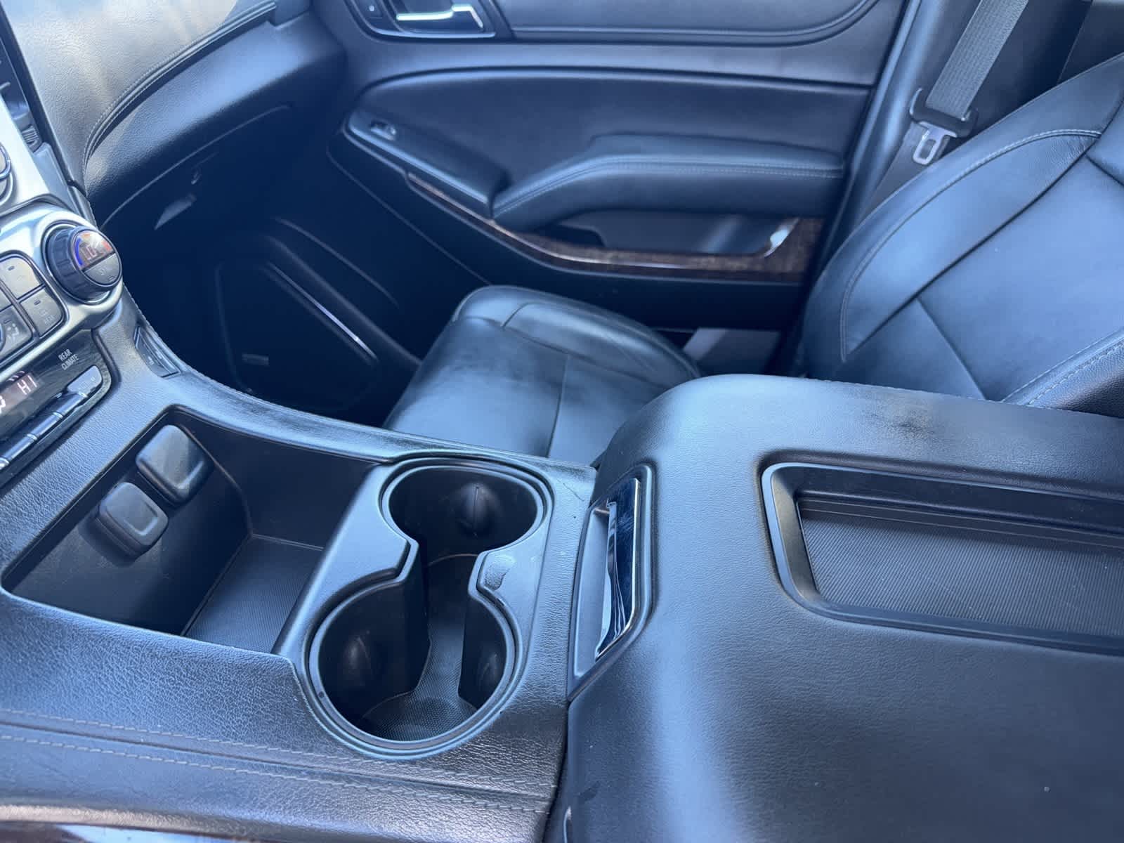 Thumbnail: 2019 Chevrolet Suburban - 2