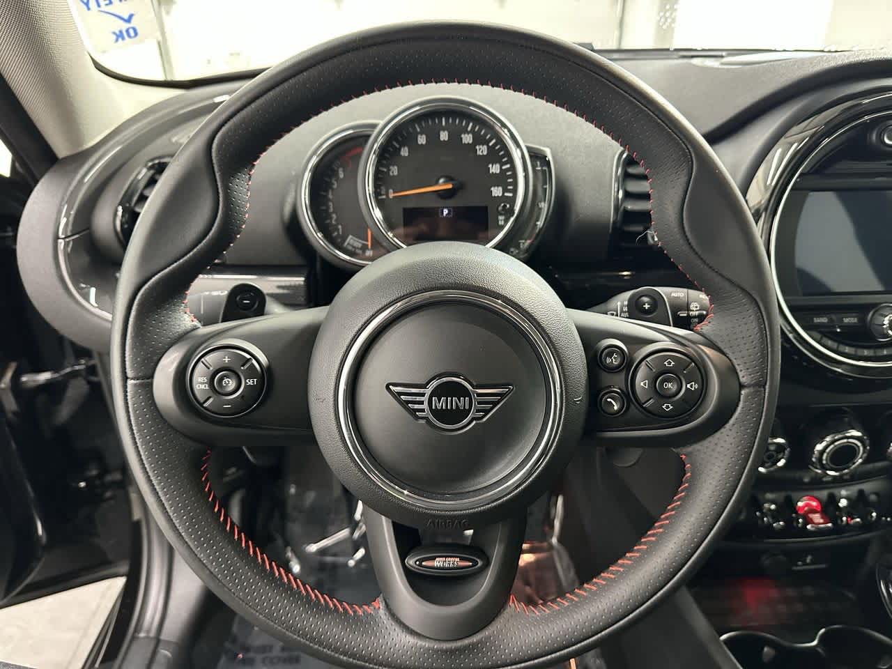 Thumbnail: 2019 MINI Cooper Clubman - 15