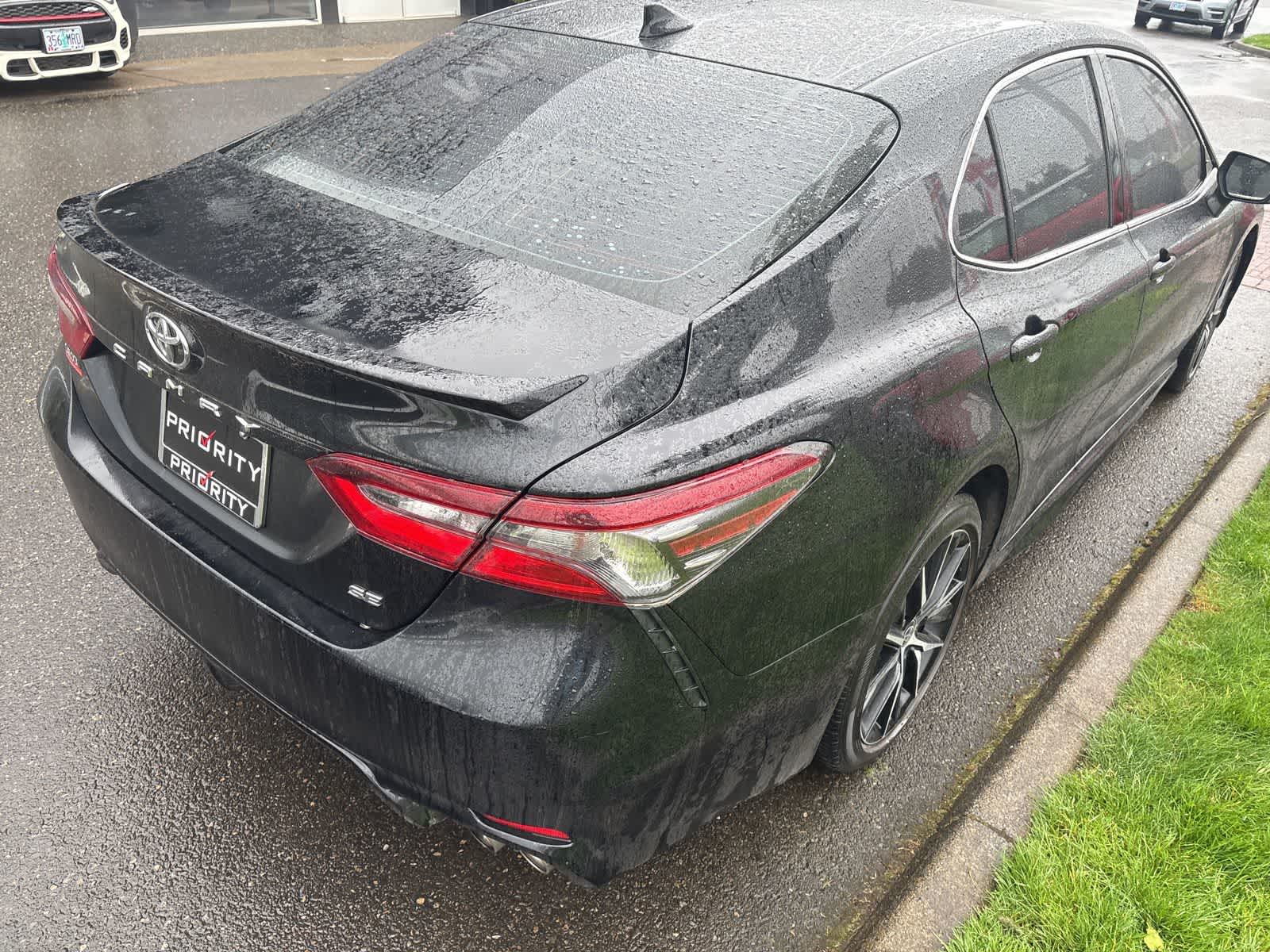 Thumbnail: 2022 Toyota Camry - 8