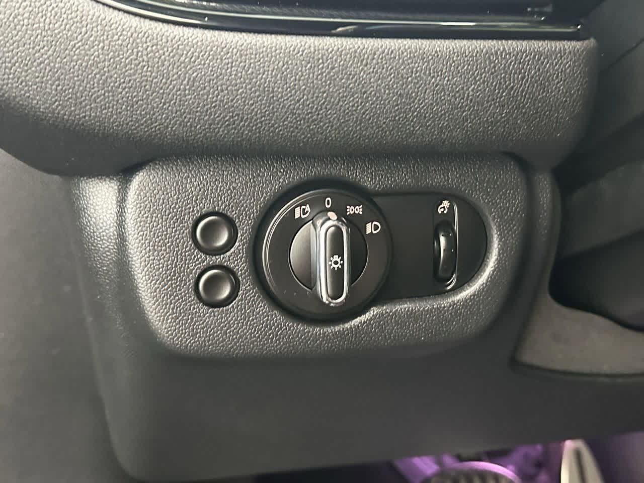 Thumbnail: 2021 MINI Cooper Clubman - 16