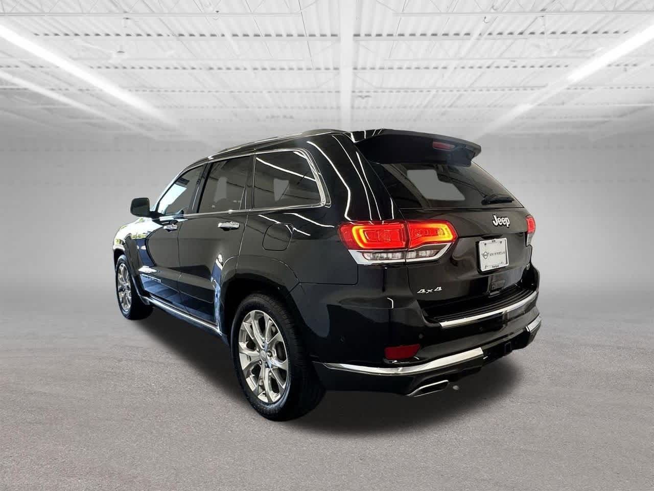 Thumbnail: 2021 Jeep Grand Cherokee - 3