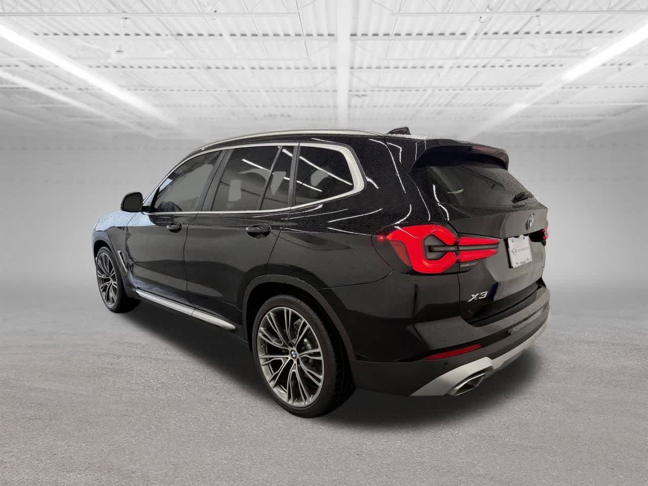 Thumbnail: 2023 BMW X3 - 3