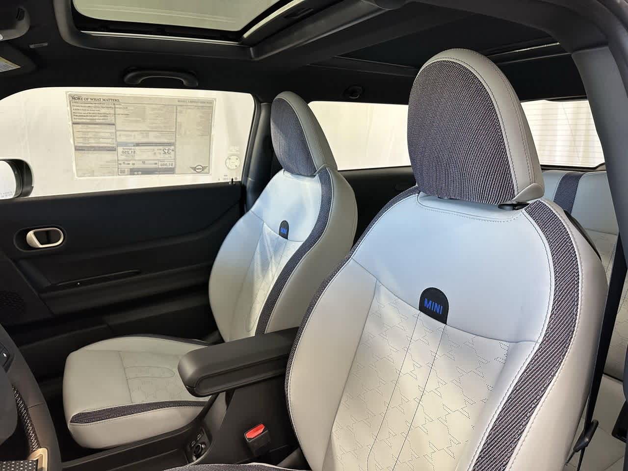 Thumbnail: 2026 MINI Cooper Hardtop - 10