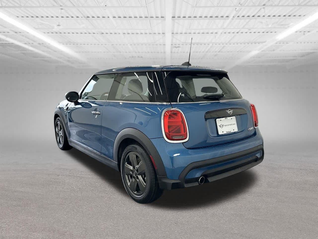 Thumbnail: 2023 MINI Cooper Hardtop - 3