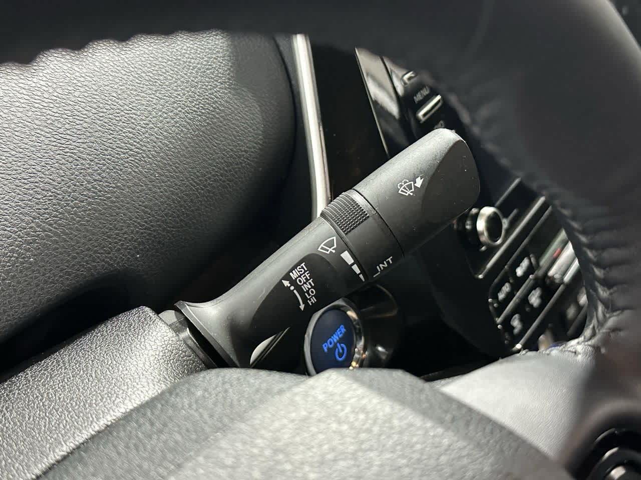 Thumbnail: 2022 Toyota Prius Prime - 17