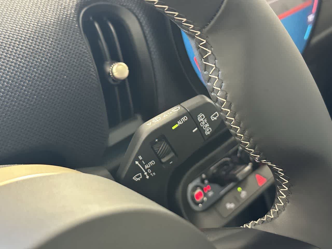 Thumbnail: 2025 MINI Cooper Hardtop - 17