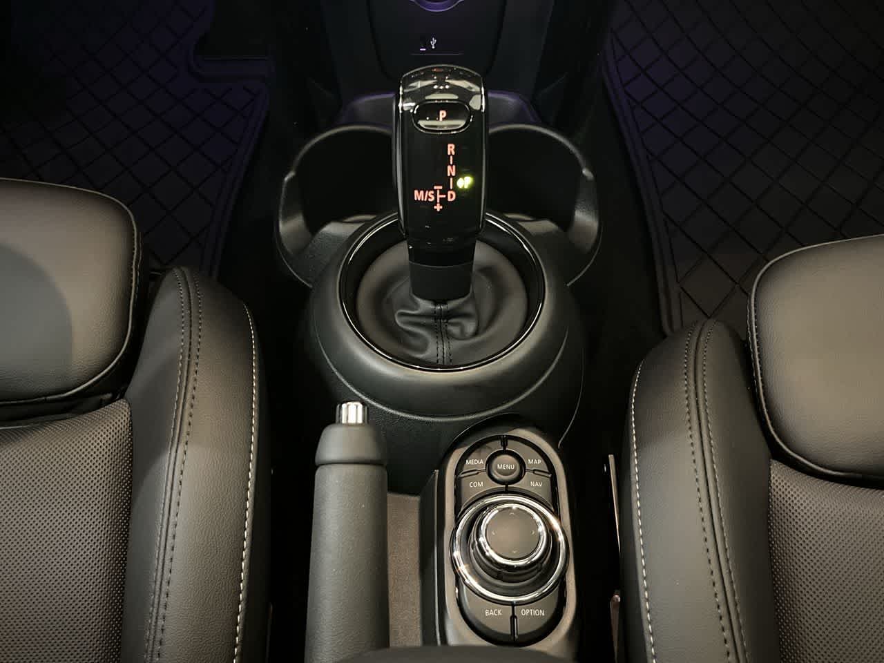 Thumbnail: 2024 MINI Cooper Hardtop - 31