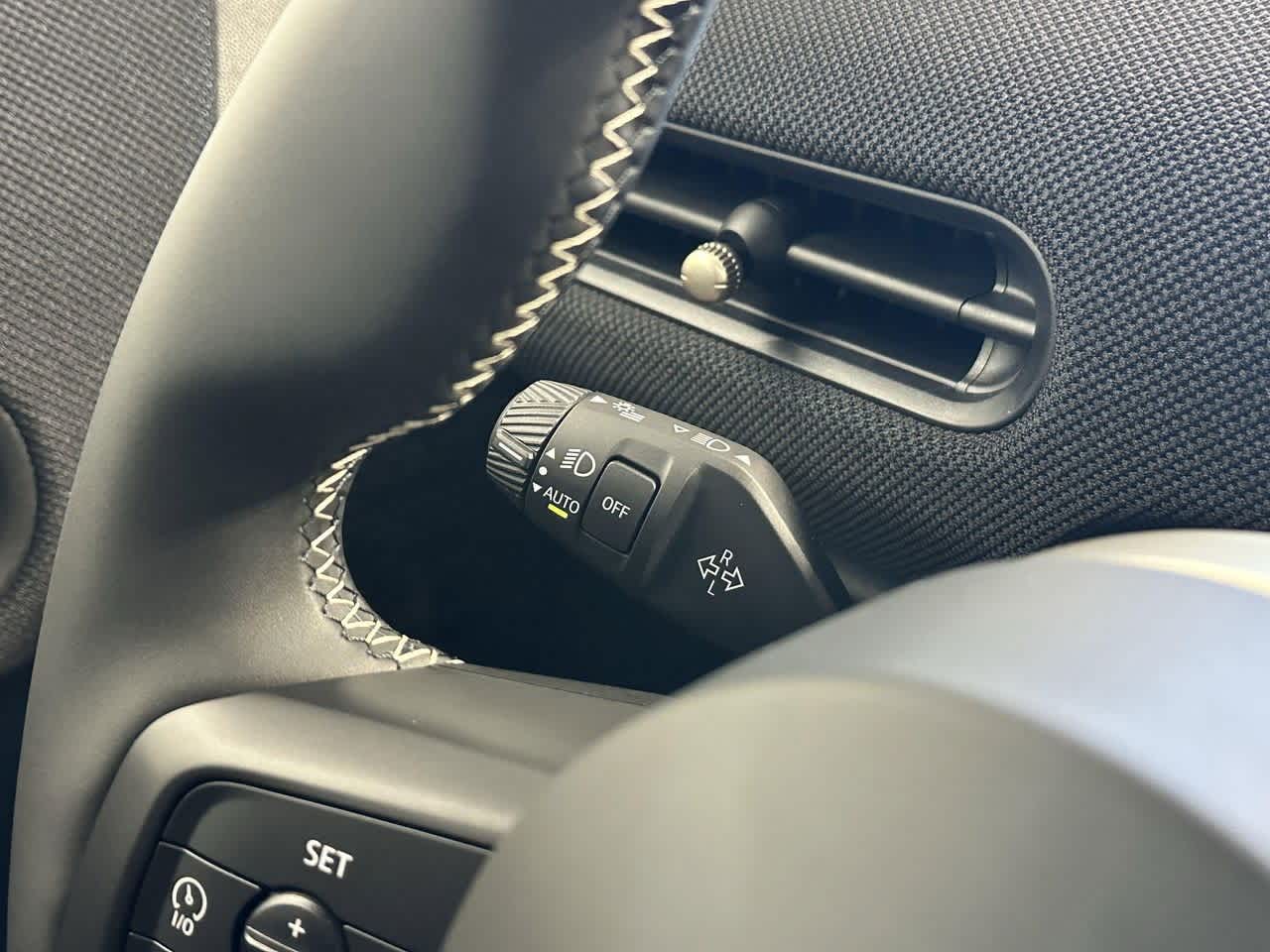 Thumbnail: 2026 MINI Cooper Hardtop - 15