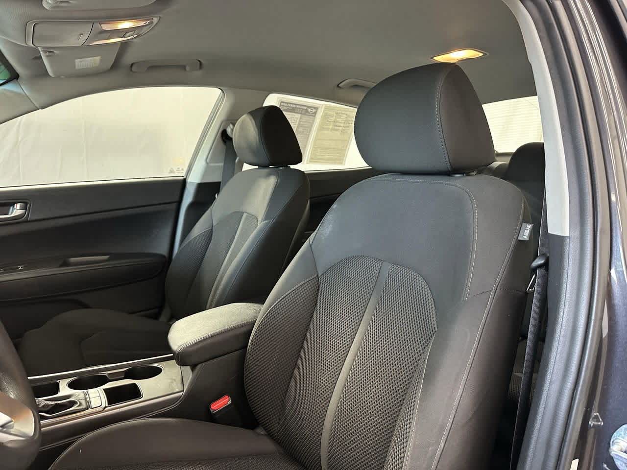 Thumbnail: 2019 Kia Optima - 11