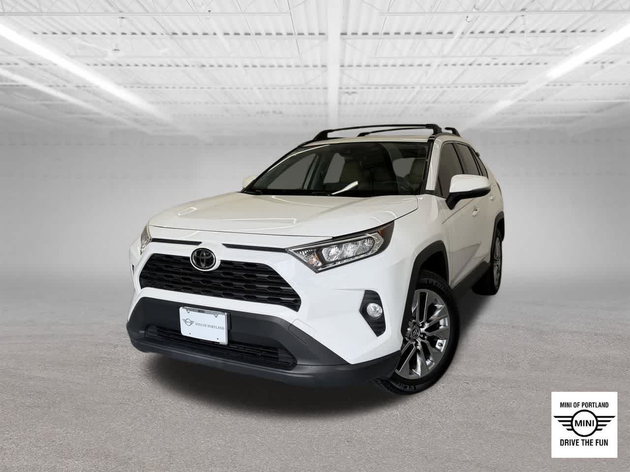 Thumbnail: 2019 Toyota RAV4 - 1