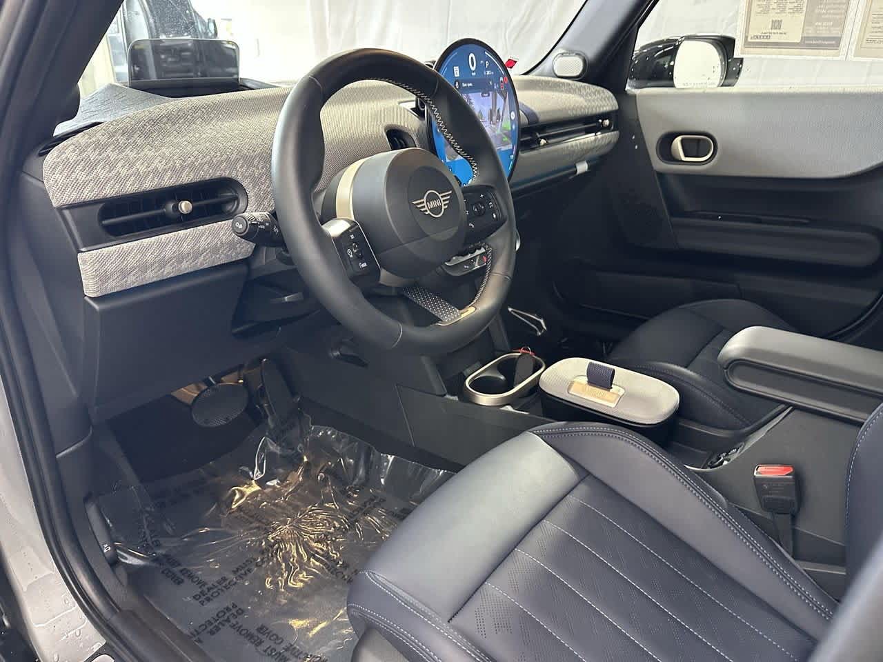 Thumbnail: 2025 MINI Cooper Hardtop - 9