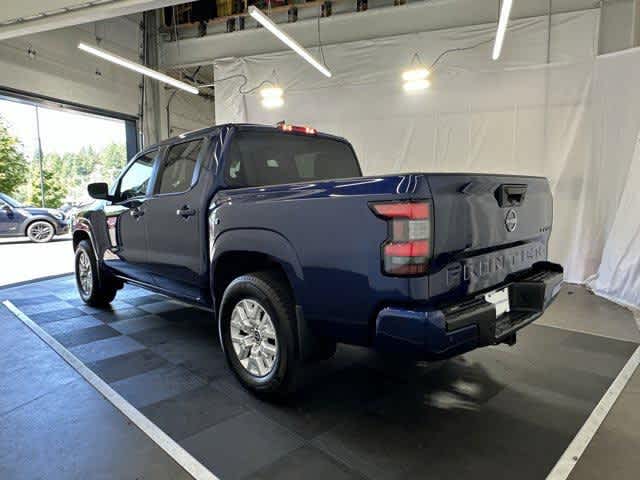 2023 Nissan Frontier SV photo 3