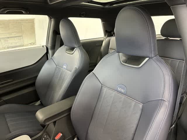 Thumbnail: 2025 MINI Cooper Hardtop - 12