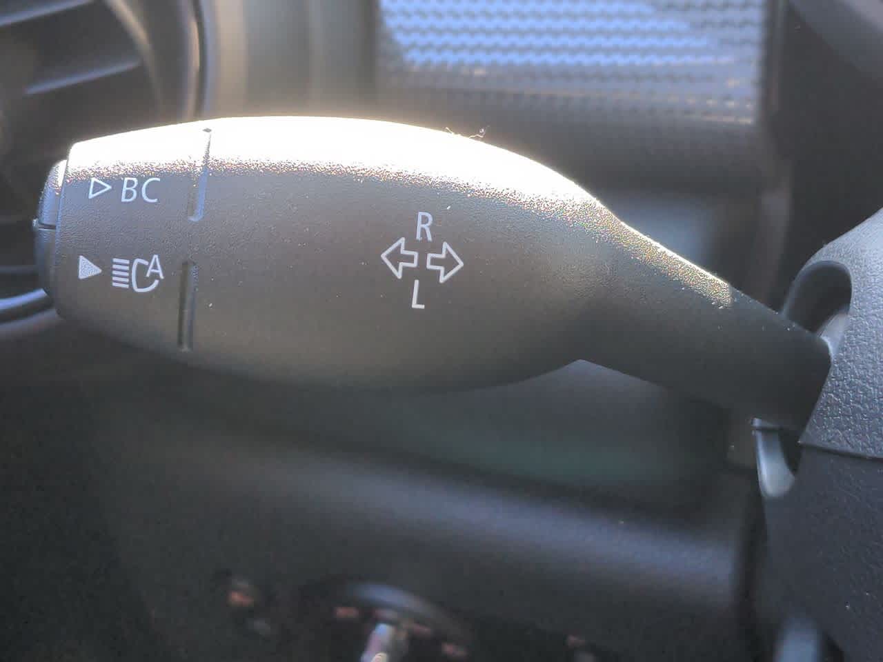 Thumbnail: 2020 MINI Cooper Hardtop - 28