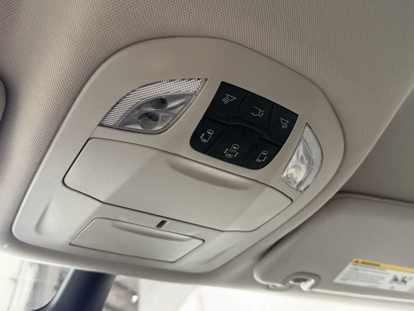 2023 Chrysler Pacifica Touring L - Photo 20