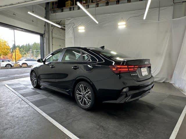 2024 Kia Forte GT-Line photo 3