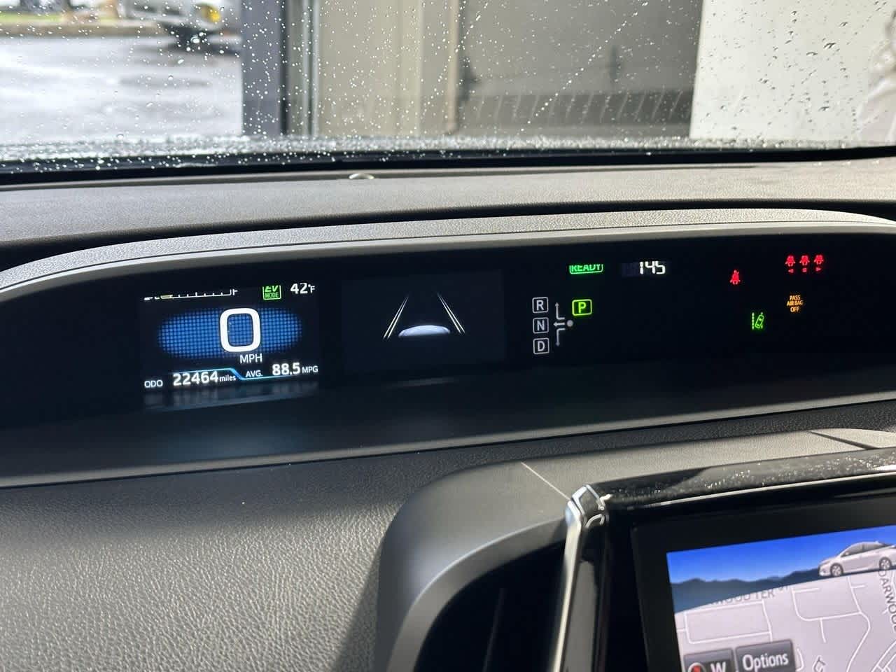 Thumbnail: 2022 Toyota Prius Prime - 19