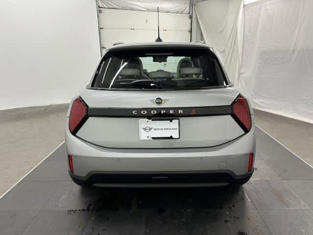 Thumbnail: 2025 MINI Cooper Hardtop - 4