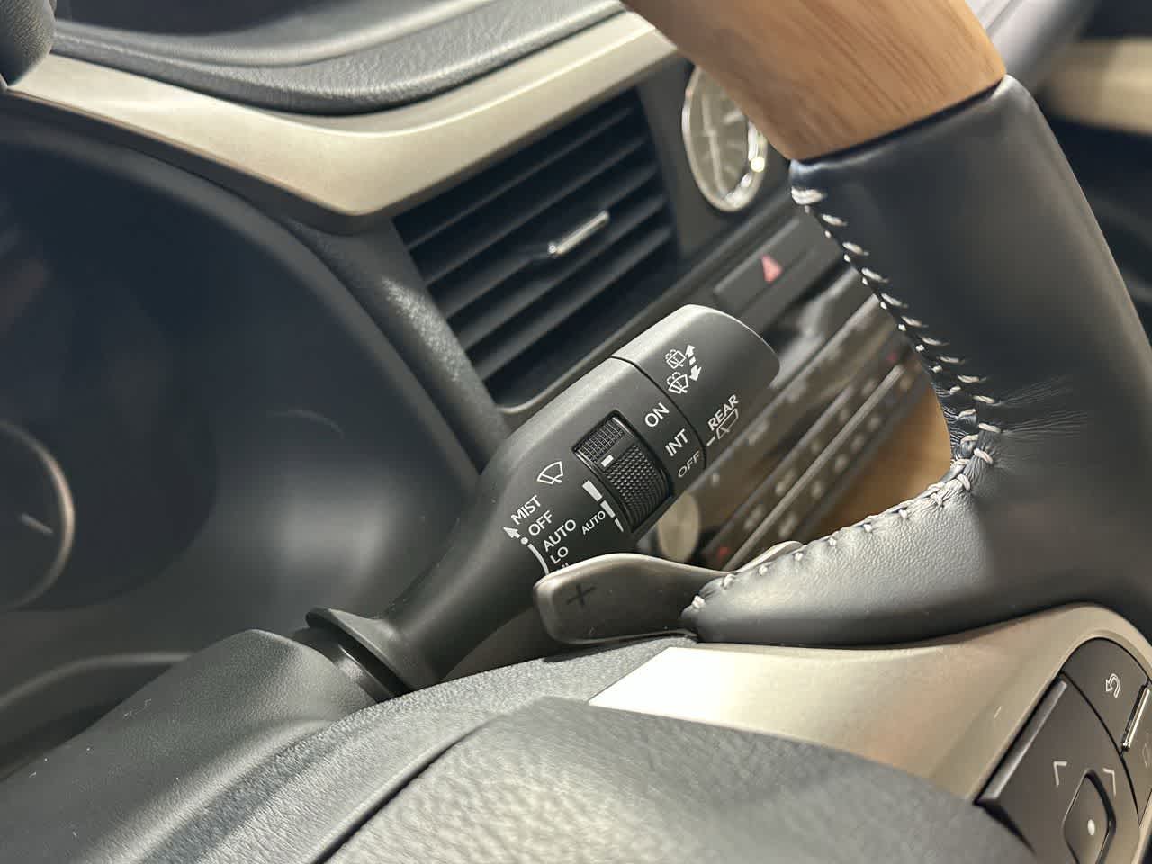 Thumbnail: 2022 Lexus RX - 17