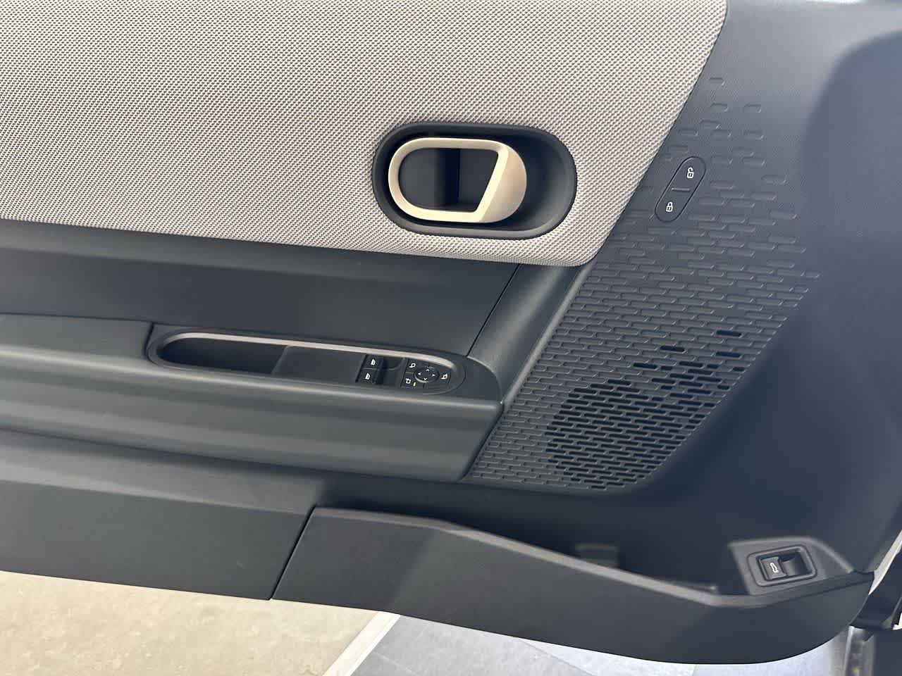 Thumbnail: 2025 MINI Cooper Hardtop - 16