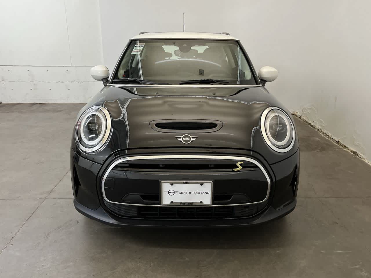 Thumbnail: 2024 MINI Cooper Hardtop - 9