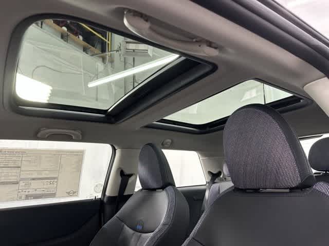 Thumbnail: 2025 MINI Cooper Hardtop - 14