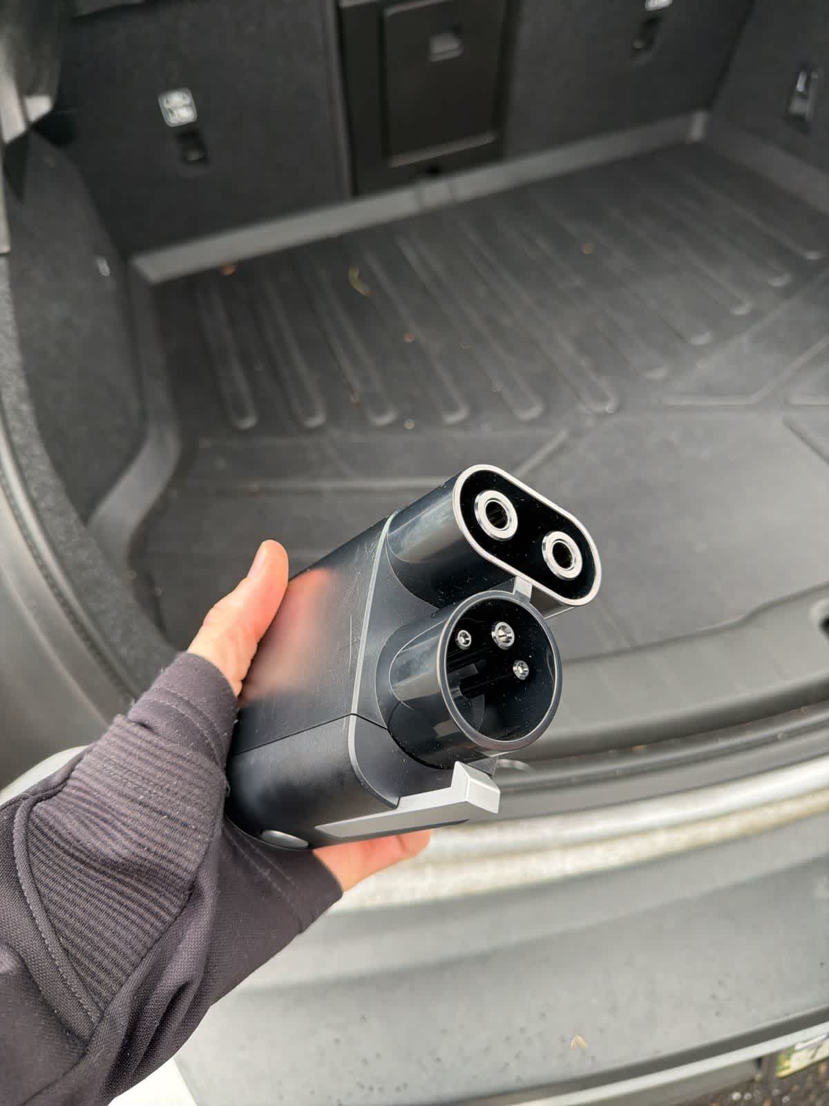 Thumbnail: 2022 Polestar 2 - 11