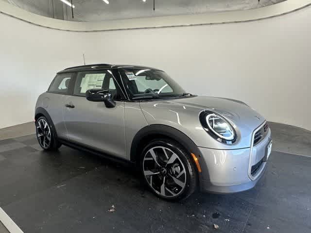 Thumbnail: 2025 MINI Cooper Hardtop - 7