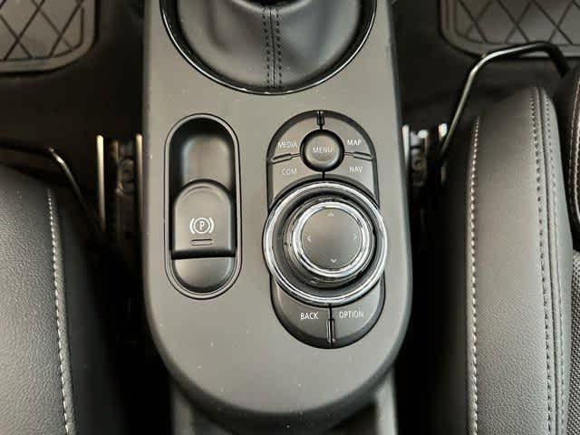 Thumbnail: 2024 MINI Cooper Hardtop - 23