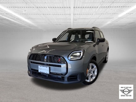 2026 MINI Countryman Signature Plus SUV