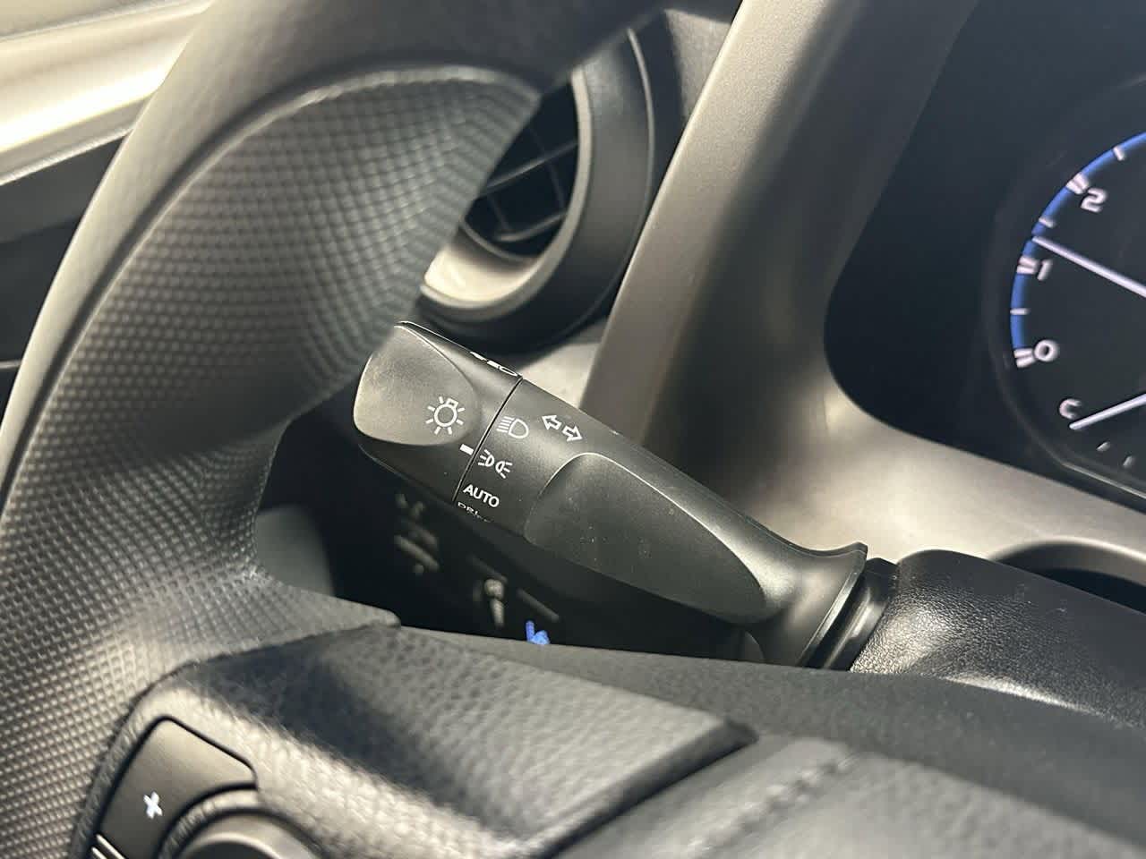 Thumbnail: 2017 Toyota RAV4 - 16