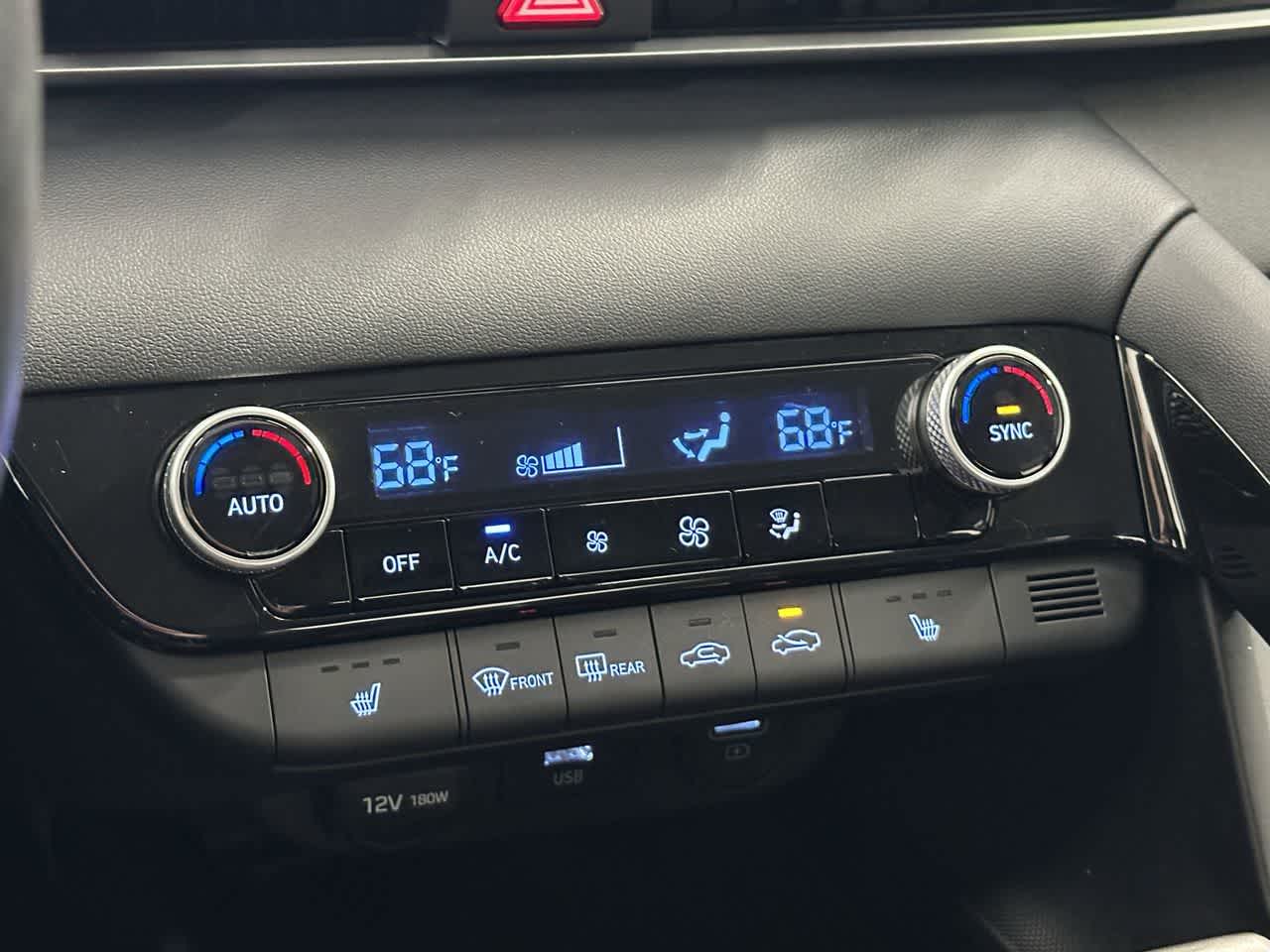 Thumbnail: 2022 Hyundai Elantra - 22