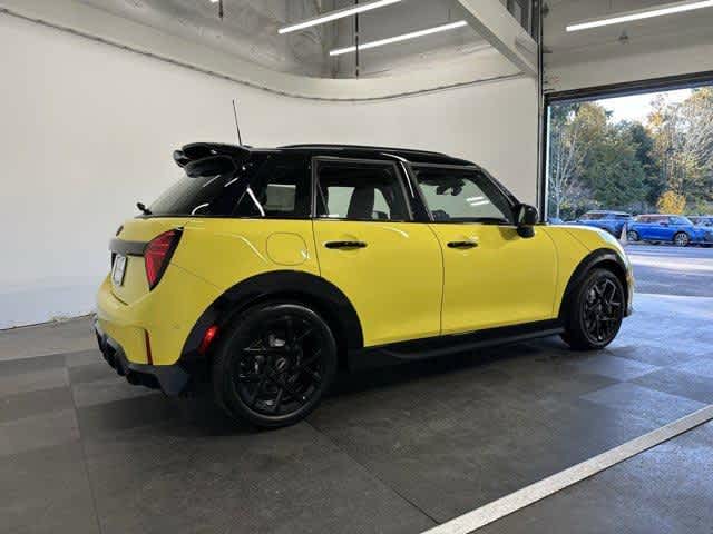 Thumbnail: 2026 MINI Cooper Hardtop - 6