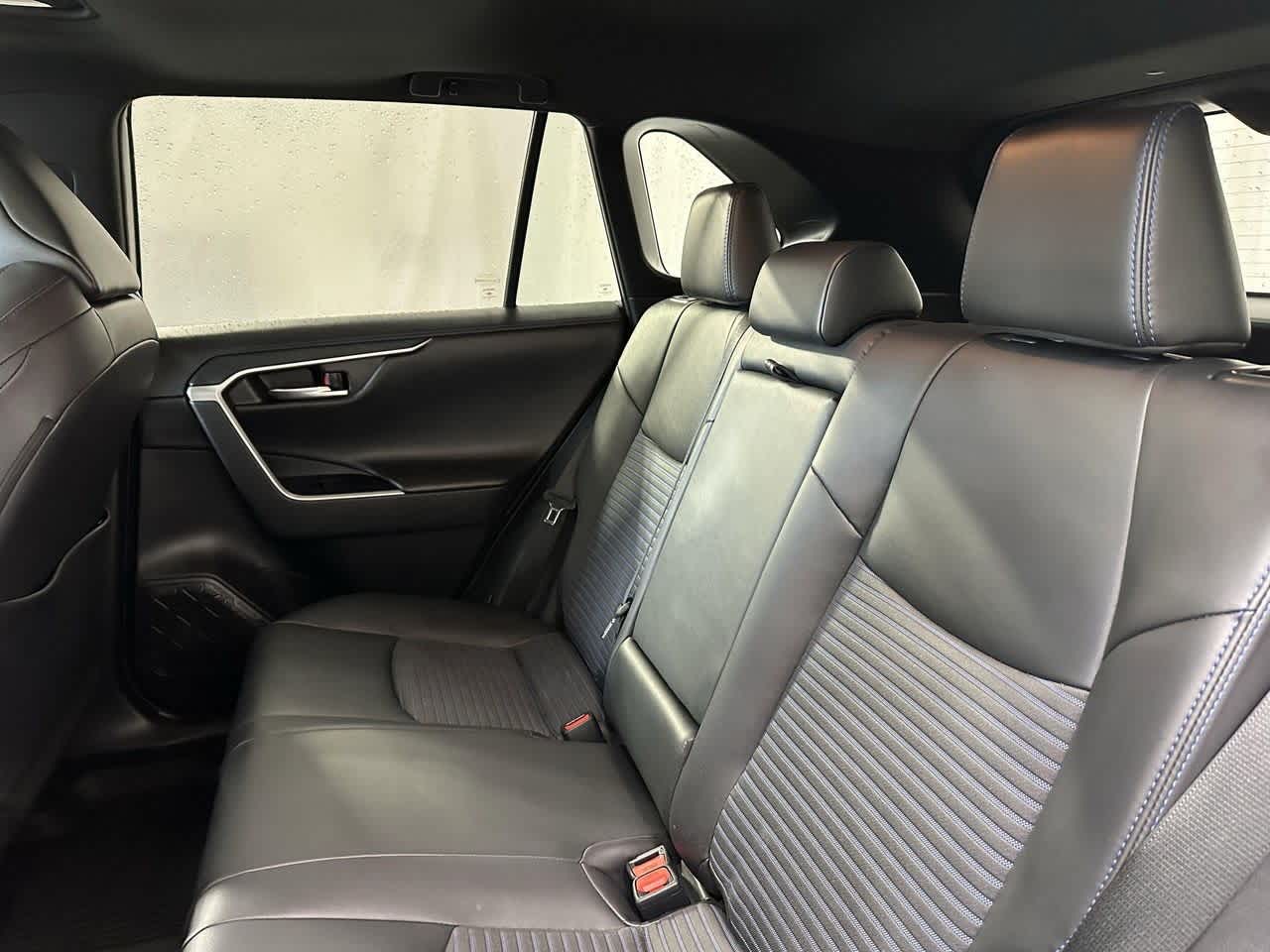 Thumbnail: 2019 Toyota RAV4 - 11