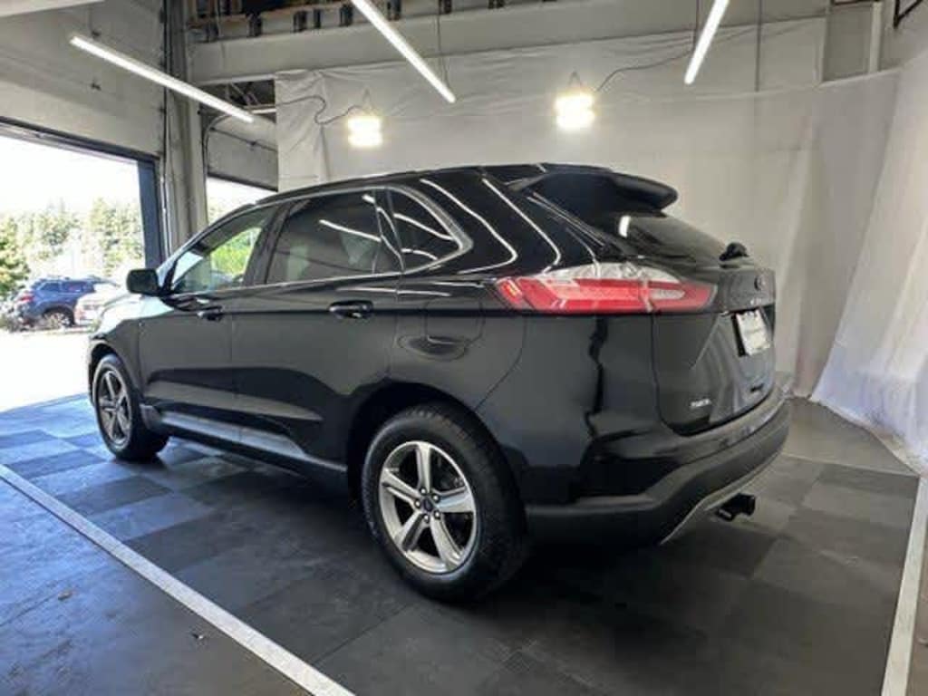Used 2022 Ford Edge  SUV