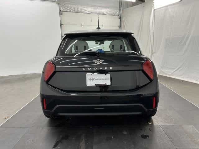 Thumbnail: 2025 MINI Cooper Hardtop - 4
