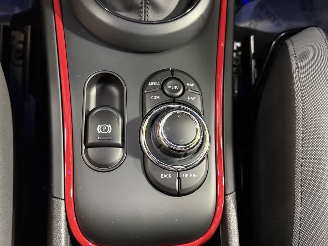 Thumbnail: 2024 MINI Cooper Countryman - 23