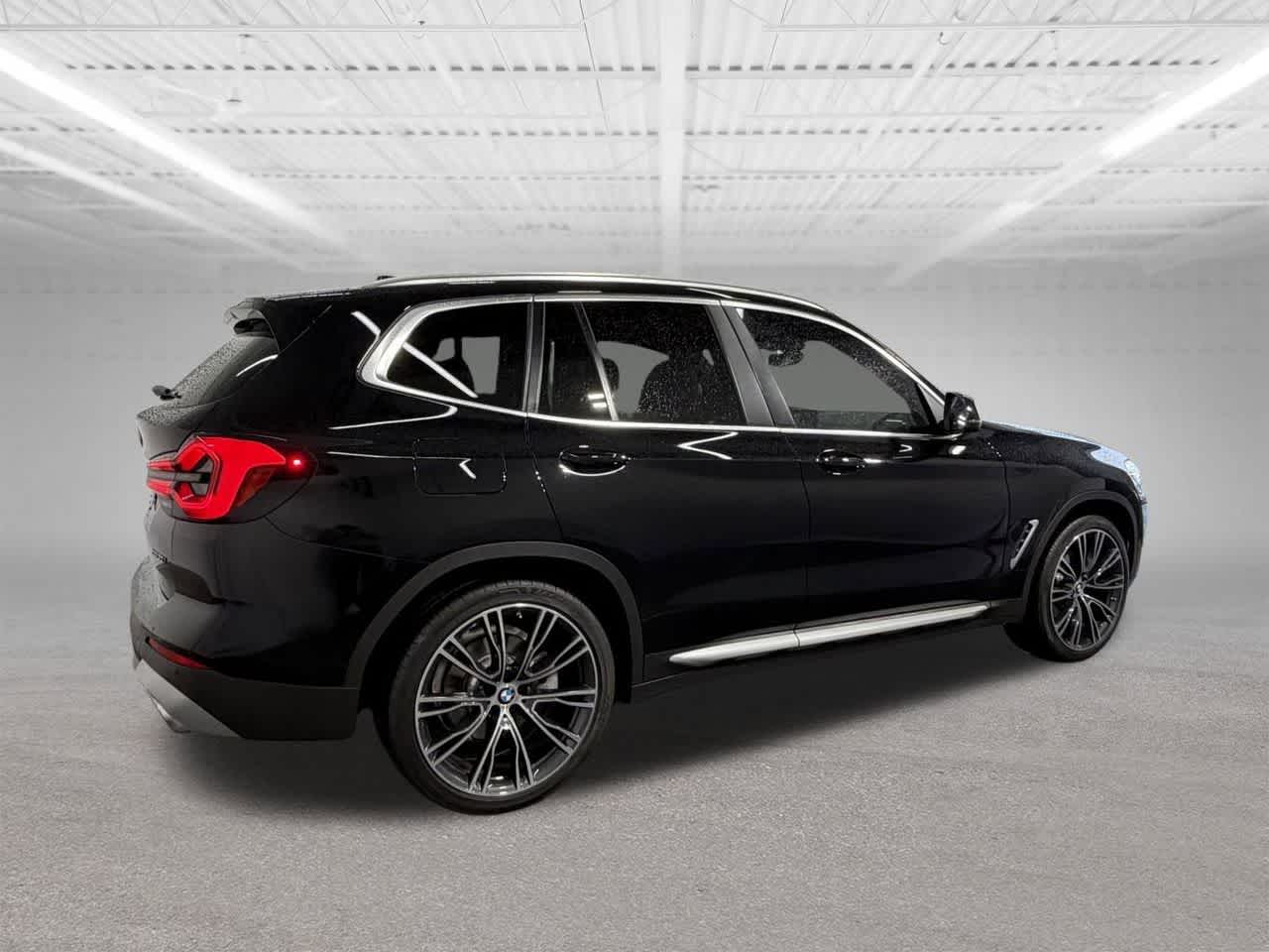Thumbnail: 2023 BMW X3 - 6