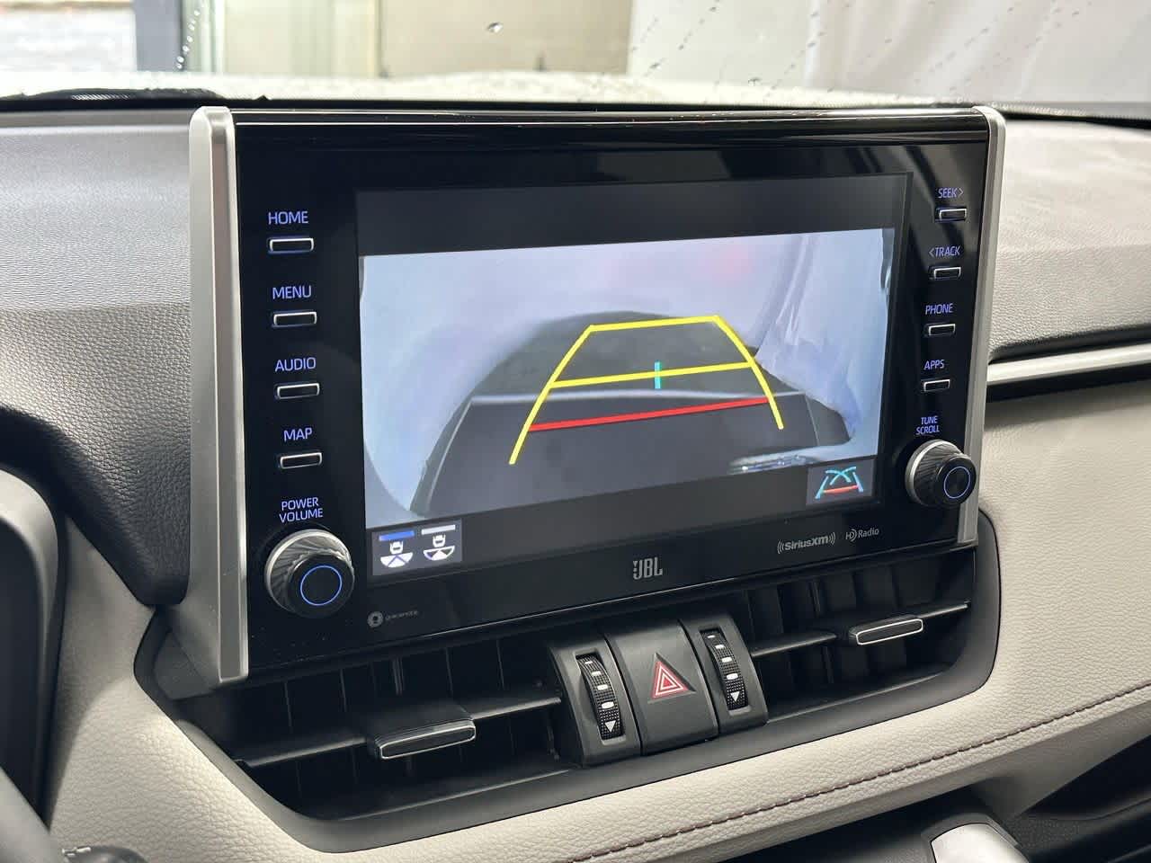 Thumbnail: 2022 Toyota RAV4 - 22