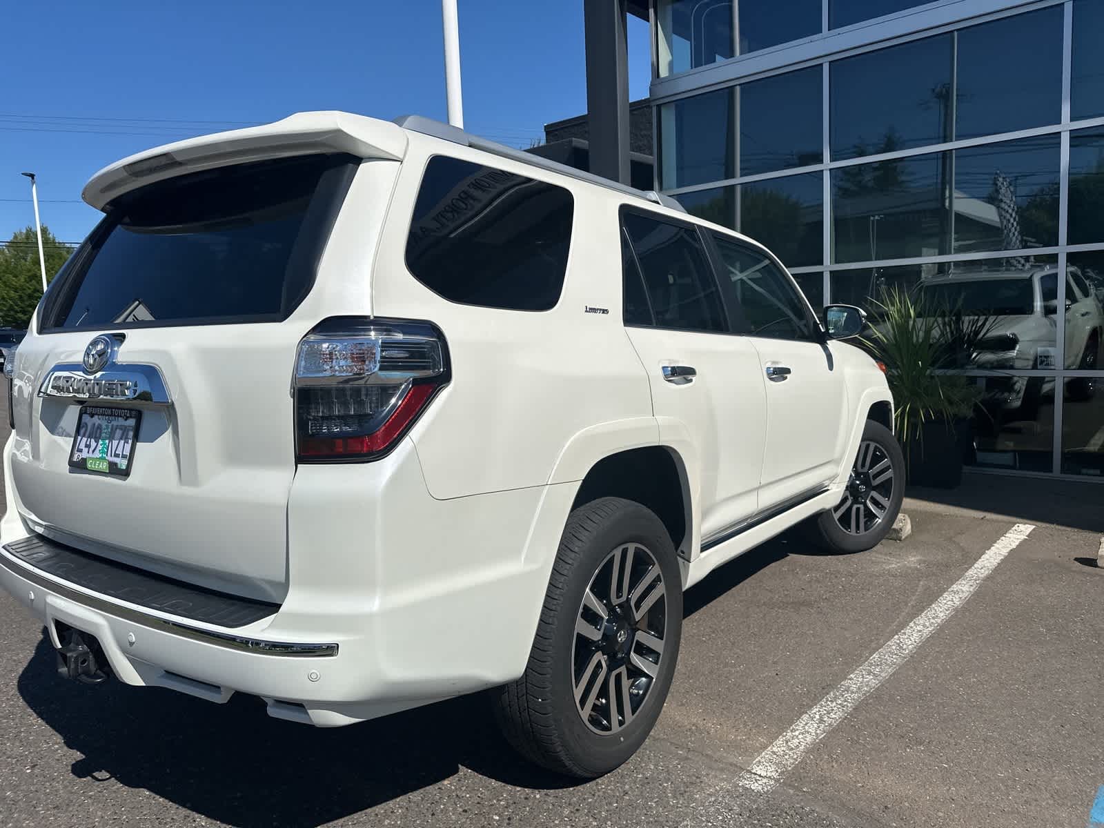 Thumbnail: 2018 Toyota 4Runner - 7