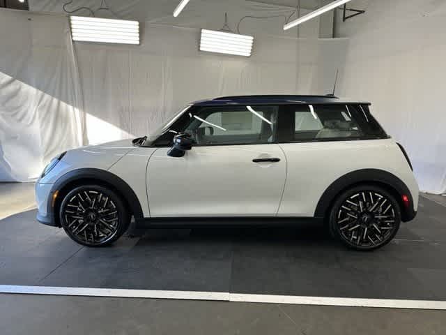 Thumbnail: 2025 MINI Cooper Hardtop - 2