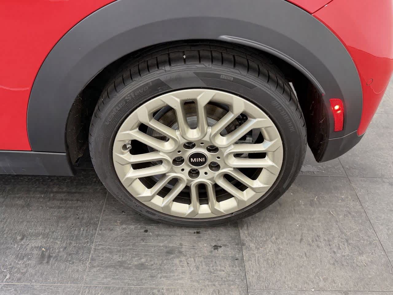 Thumbnail: 2025 MINI Cooper Hardtop - 24