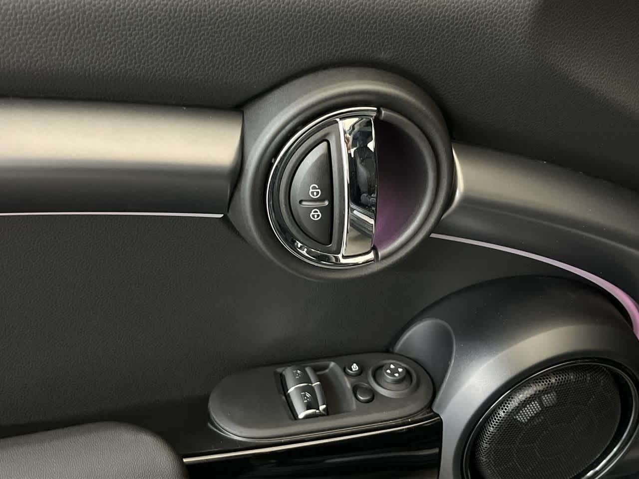 Thumbnail: 2024 MINI Cooper Hardtop - 16