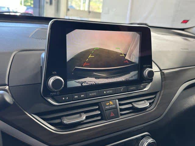 Thumbnail: 2023 Nissan Altima - 21