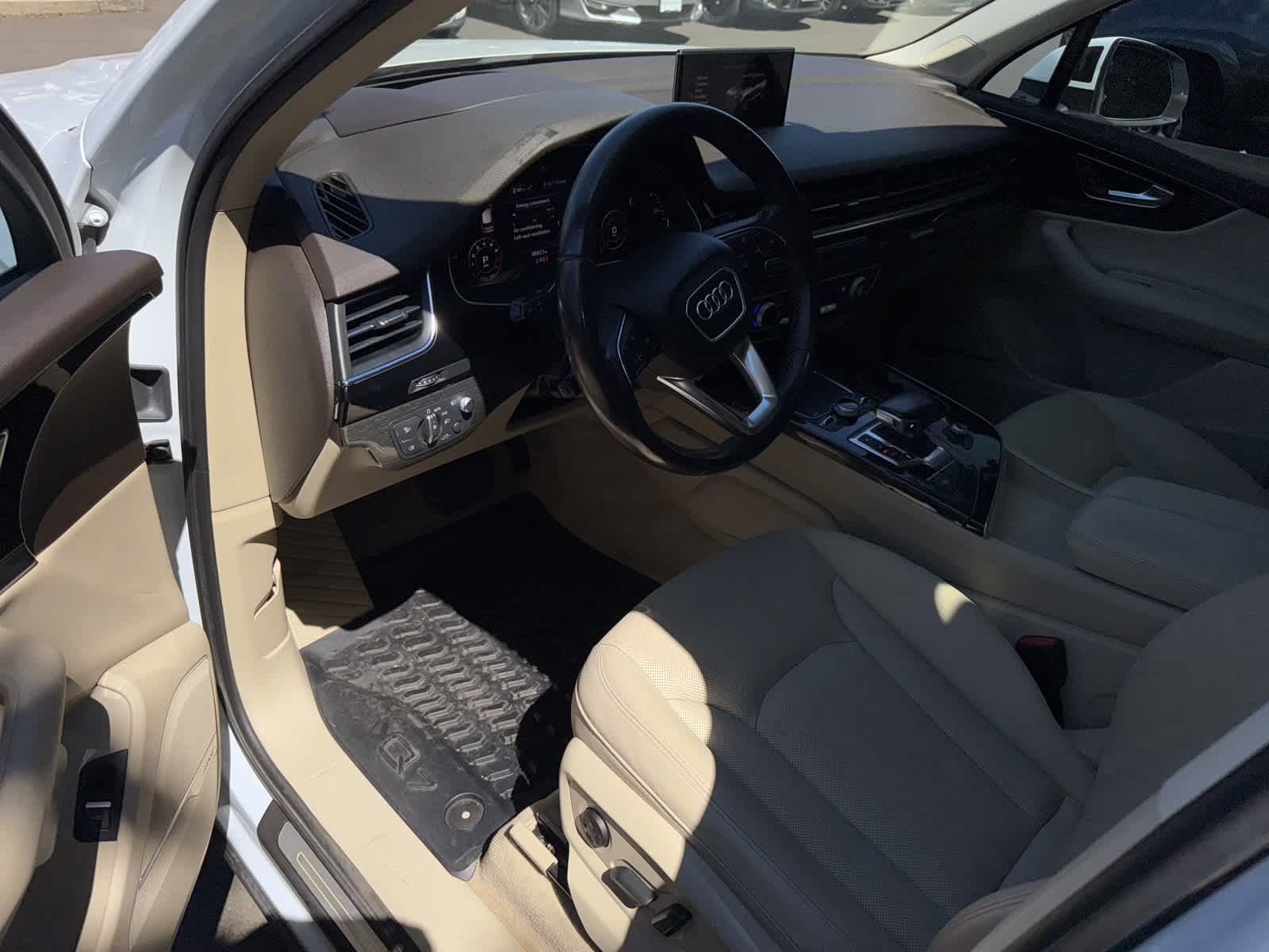 Thumbnail: 2018 Audi Q7 - 8